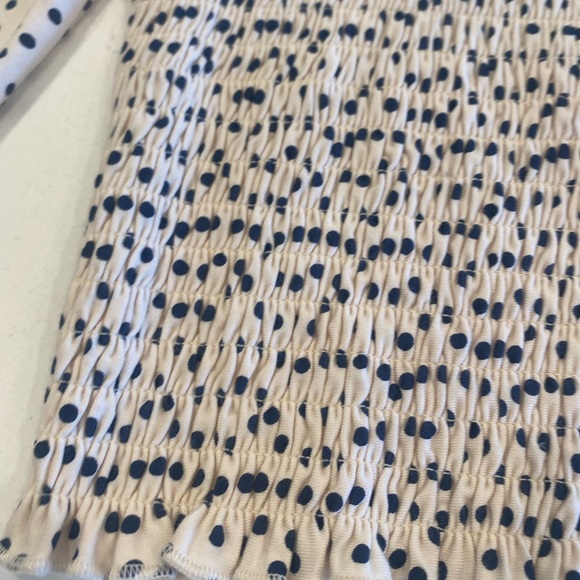 GB smocked crop top. Size XS - Picture 5 of 8